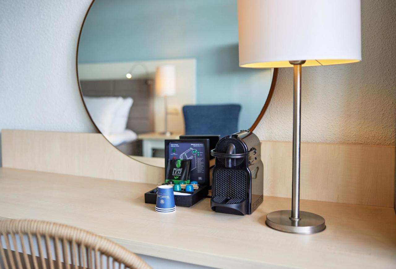 Westcord Hotel De Wadden Vlieland Bagian luar foto