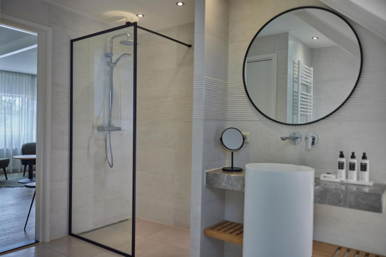 Westcord Hotel De Wadden Vlieland Bagian luar foto